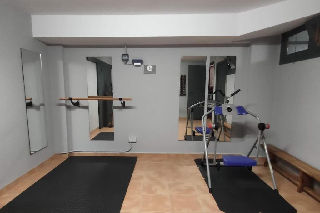 Rosa De Ciudad. Chalet Centrico Con Mucha Intimidad Сasa de vacaciones *