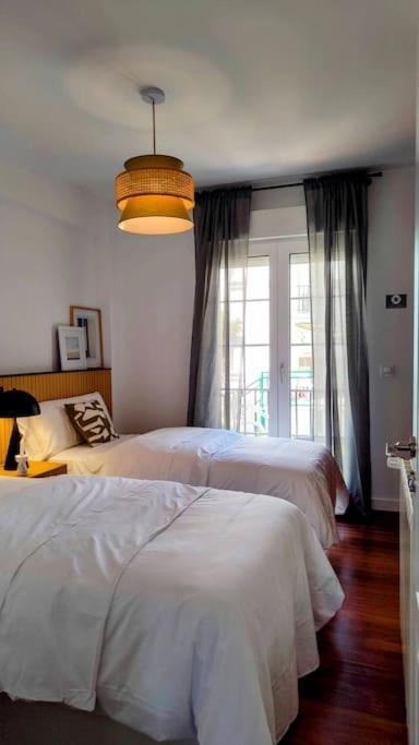 Rosa De Ciudad. Chalet Centrico Con Mucha Intimidad Santander